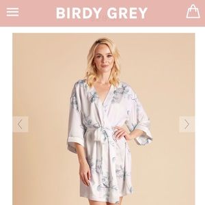 4 Birdy Grey Bridesmaids getting ready robes